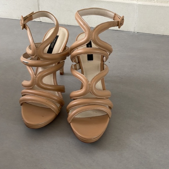 Beige Zara platform sandals - Picture 4 of 4